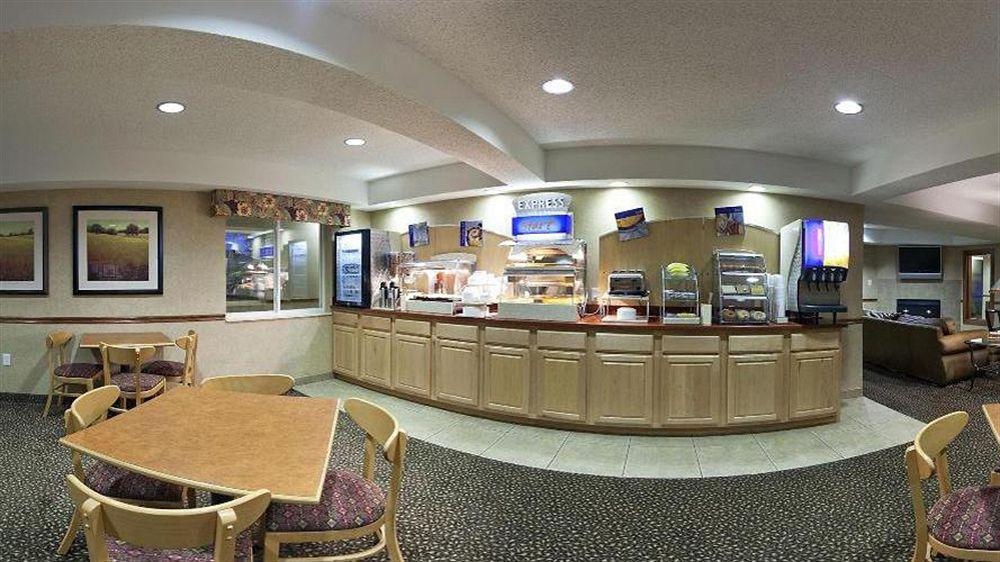 Holiday Inn Express Warrenton By Ihg Extérieur photo